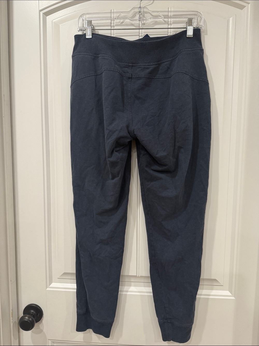 EUC lululemon athletica Navy Joggers - Picture 6 of 7